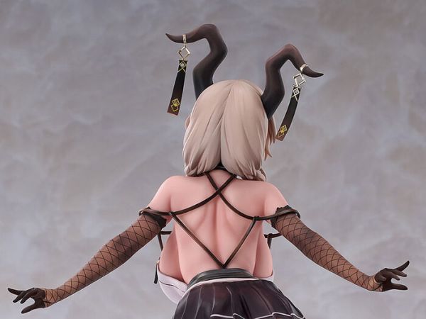 Good Smile 1/7 碧藍航線 尾張 PVC完成品 Good Smile 1/7 碧藍航線 尾張 PVC完成品