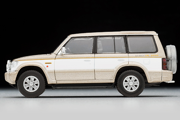 TOMYTEC 1/64 TLV-N189c 三菱 Pajero Super Exceed 米/白 TOMYTEC,1/64,TLV-N189c,三菱,Pajero Super,Exceed,米/白,