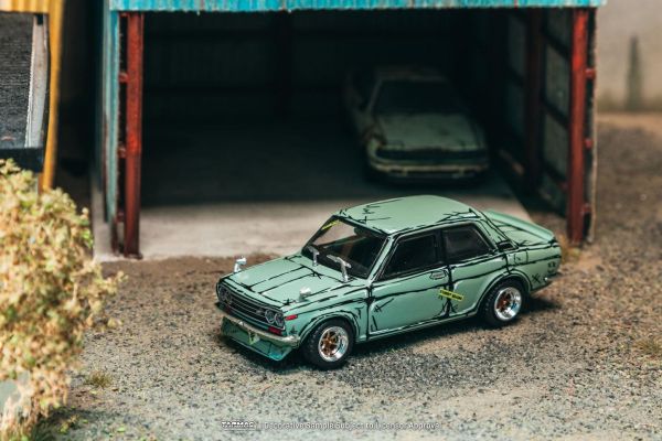 (預購) TARMAC WORKS 1/64 達特桑 HOBBY64 Datsun Bluebird SSS (510) Formosa T64-052-FO 20260921 TARMAC WORKS 1/64 達特桑 HOBBY64 Datsun Bluebird SSS (510) Formosa T64-052-FO