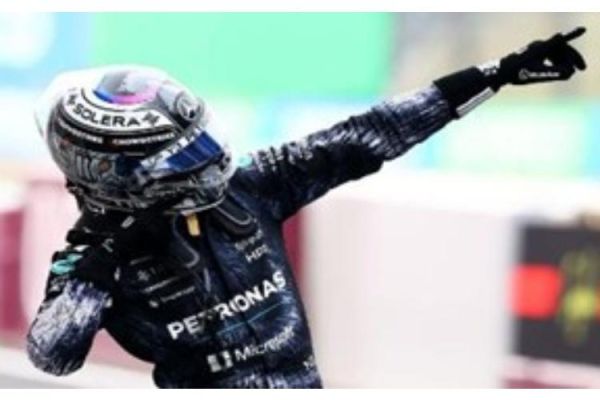(預購) Spark 1/43 Mercedes-AMG PETRONAS F1 Team W17 No.12 Winner Japanese GP 2026 (With figurine) S9365 20260707 Spark 1/43 Mercedes-AMG PETRONAS F1 Team W17 No.12 Winner Japanese GP 2026 (With figurine) S9365