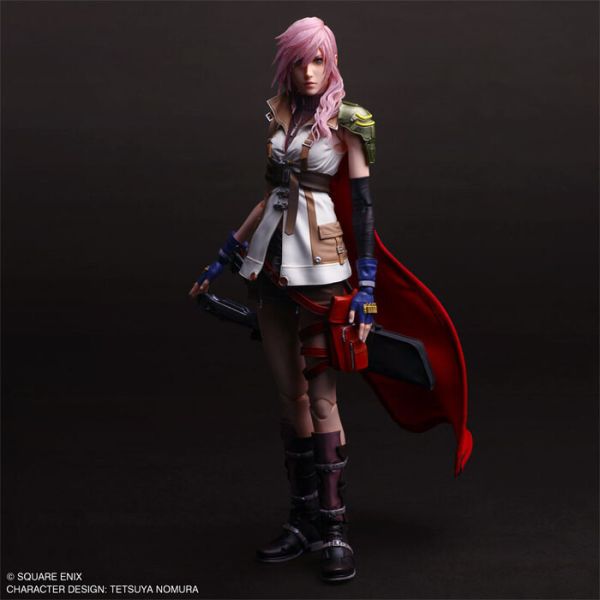 SQUARE ENIX PLAY ARTS真 太空戰士13 雷光 LIGHTNING 可動完成品 SQUARE ENIX PLAY ARTS真 太空戰士13 雷光 LIGHTNING 可動完成品