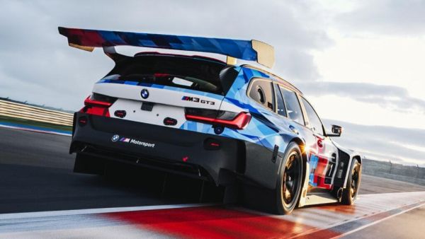 (預購) Spark 1/64 寶馬 BMW M3 Touring 24H Presentation 64S254 20260820 Spark 1/64 寶馬 BMW M3 Touring 24H Presentation 64S254