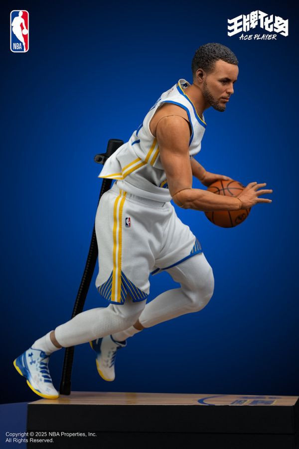 (預購) [豪華版] 開天工作室 Infinity Studio 1/6 NBA 勇士隊 王牌球星 史蒂芬·柯瑞 Stephen Curry 可動完成品 (預購) [豪華版] 開天工作室 Infinity Studio 1/6 NBA 勇士隊 王牌球星 史蒂芬·柯瑞 Stephen Curry 可動完成品