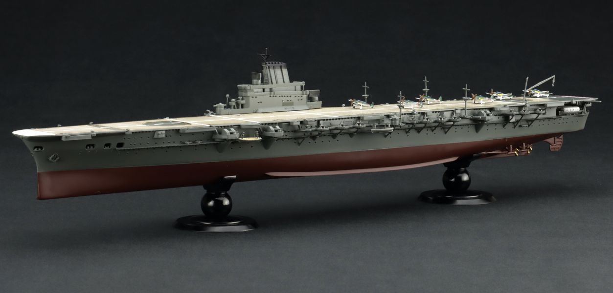 1/700 航空母艦 大鳳 木甲板仕樣 附專用蝕刻片 FUJIMI FH44EX1 富士美 全艦底 組裝模型 FUJIMI,1/700,FH,全艦底,戰艦,蝕刻片,長門,雷伊泰,航空母艦,大鳳,木甲板仕樣,