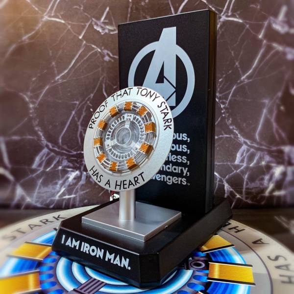 漫威 MARVEL 鋼鐵人 小辣椒紀念品禮物 第一代方舟反應爐 小夜燈無線充電座  漫威,MARVEL,鋼鐵人,小辣椒,紀念品,方舟反應爐,夜燈,無線充電座 