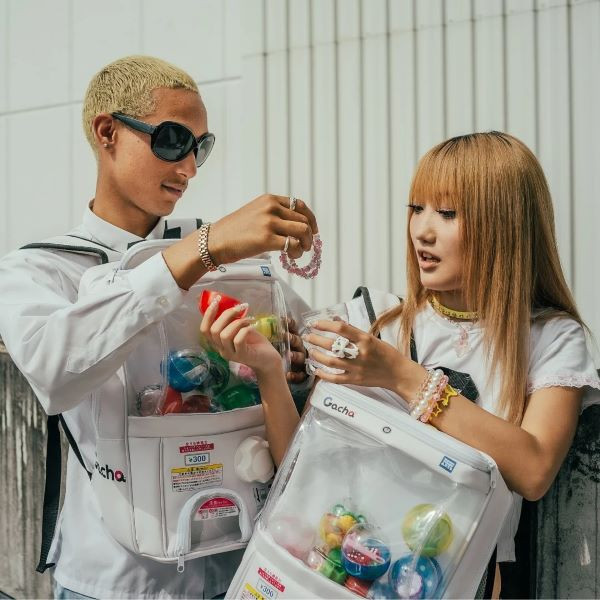 TAKARATOMY Showy Gacha 扭蛋機造型背包 第2彈 TAKARATOMY Showy Gacha 扭蛋機造型背包 第2代