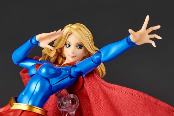 KAIYODO 海洋堂 REVOLTECH 驚奇山口 DC 超少女 可動完成品 KAIYODO 海洋堂 REVOLTECH 驚奇山口 DC 超少女 可動完成品
