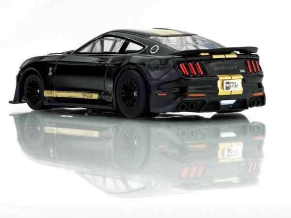 (預購) AFX Mega-G+ 1/64 2022年式 Mustang GT500H 黑/金配色 HO電刷賽車 22082 20260813 AFX Mega-G+ 1/64 2022年式 Mustang GT500H 黑/金配色 HO電刷賽車 22082