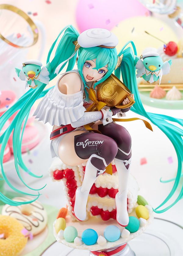 Good Smile 1/6 初音未來GT計畫 賽車未來 2023 15th Anniversary Ver. PVC Good Smile 1/6 初音未來GT計畫 賽車未來 2023 15th Anniversary Ver. PVC