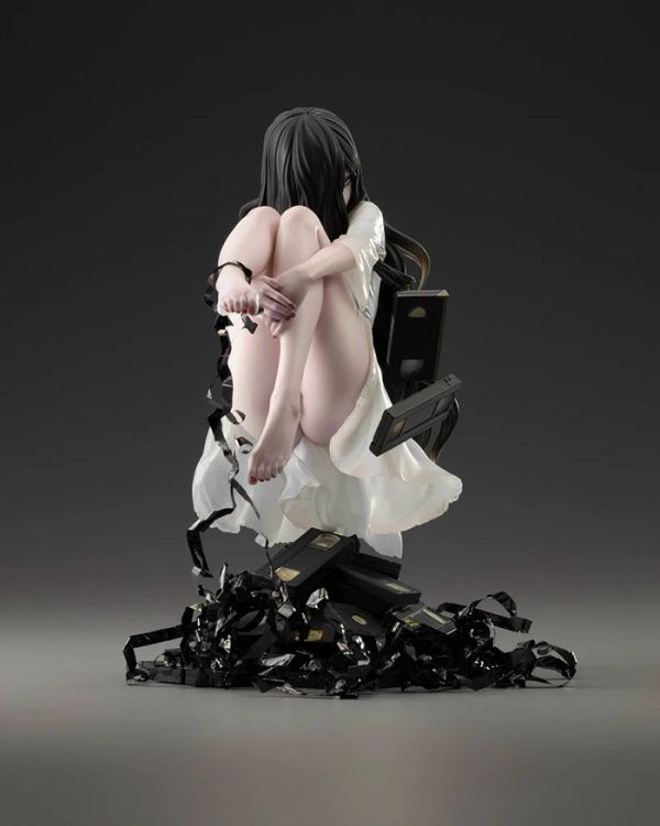 [特典版] Kotobukiya 壽屋 1/7 HORROR美少女 山下俊也原畫 七夜怪談 貞子 PVC [特典版] Kotobukiya 壽屋 1/7 HORROR美少女 山下俊也原畫 七夜怪談 貞子 PVC