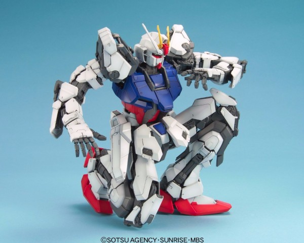 BANDAI 1/60 PG 攻擊鋼彈 GAT-X105 機動戰士 鋼彈SEED 組裝模型 BANDAI,1/60,PG,攻擊鋼彈,GAT-X105,機動戰士,鋼彈SEED,組裝模型,