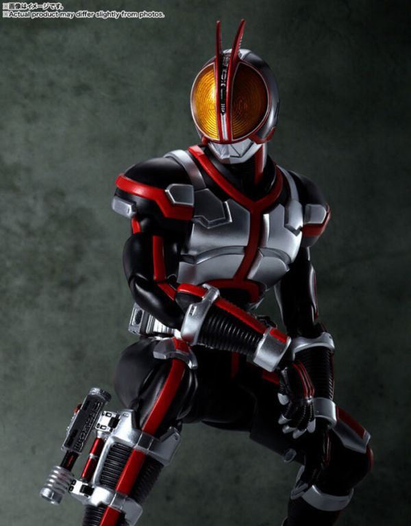 [再販] BANDAI S.H.Figuarts SHF 真骨雕製法 假面騎士 Faiz 假面騎士555 可動完成品 [再販] BANDAI S.H.Figuarts SHF 真骨雕製法 假面騎士 Faiz 假面騎士555 可動完成品