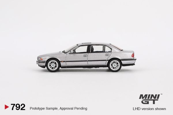 MINIGT 1/64 寶馬 BMW 750IL Aspen 金屬銀 MGT00792-L MINIGT 1/64 寶馬 BMW 750IL Aspen 金屬銀 MGT00792-L