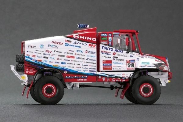 (預購) PLATZ 1/43 SP-196 HINO 600系列 混合動力賽車 2023達卡拉力賽 20260625 PLATZ 1/43 SP-196 HINO 600系列 混合動力賽車 2023達卡拉力賽