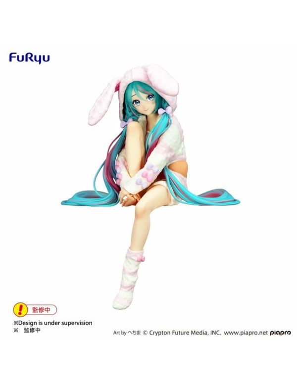 FURYU 景品 初音未來 兔耳帽T ver. 泡麵蓋公仔 FURYU 景品 初音未來 兔耳帽T ver. 泡麵蓋公仔