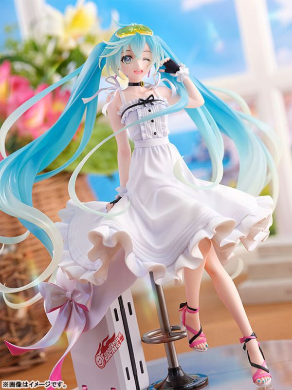 Wonderful Works 1/7 初音未來GT計畫 賽車未來 2021 Vacation Style Ver. PVC完成品 Wonderful Works 1/7 初音未來GT計畫 賽車未來 2021 Vacation Style Ver. PVC完成品