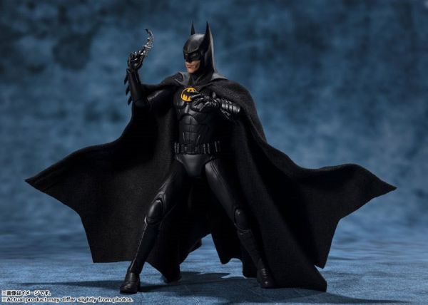 BANDAI S.H.Figuarts SHF DC 蝙蝠俠 米高基頓 BANDAI S.H.Figuarts SHF DC 蝙蝠俠 米高基頓
