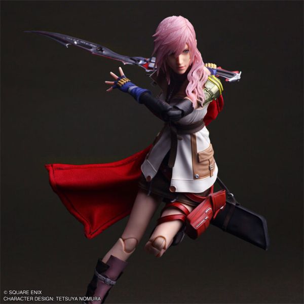 SQUARE ENIX PLAY ARTS真 太空戰士13 雷光 LIGHTNING 可動完成品 SQUARE ENIX PLAY ARTS真 太空戰士13 雷光 LIGHTNING 可動完成品