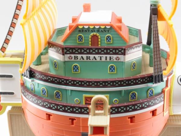 BANDAI 海賊王 航海王 G.S.C 偉大船艦收藏集 010 海上餐廳巴拉蒂 組裝模型 BANDAI,海賊王,航海王,G.S.C,偉大,船艦,收藏集,010,海上餐廳,巴拉蒂,組裝模型,