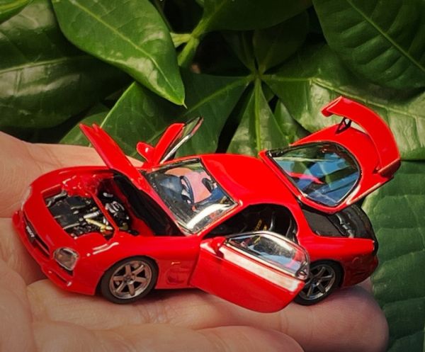 PGM 1/64 馬自達 MAZDA RX-7 RED 全合金可開 PGM-640804A 標準版&豪華版 分別販售 PGM 1/64 馬自達 MAZDA RX-7 RED 全合金可開 PGM-640804A 標準版&豪華版 分別販售