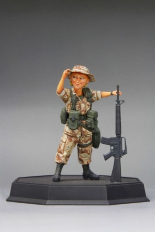 Finemolds 1/12 鳥山明設計 美國陸軍女性士兵 波斯灣戰爭 珊迪/M16A2 FT5 組裝模型 Finemolds 1/12 鳥山明設計 美國陸軍女性士兵 波斯灣戰爭 珊迪/M16A2 FT5 組裝模型