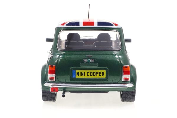 (預購) SOLIDO 1/18 迷你 MINI COOPER SPORT BRITISH RACING GREEN & FLAG 1997 20261026 SOLIDO 1/18 迷你 MINI COOPER SPORT BRITISH RACING GREEN & FLAG 1997