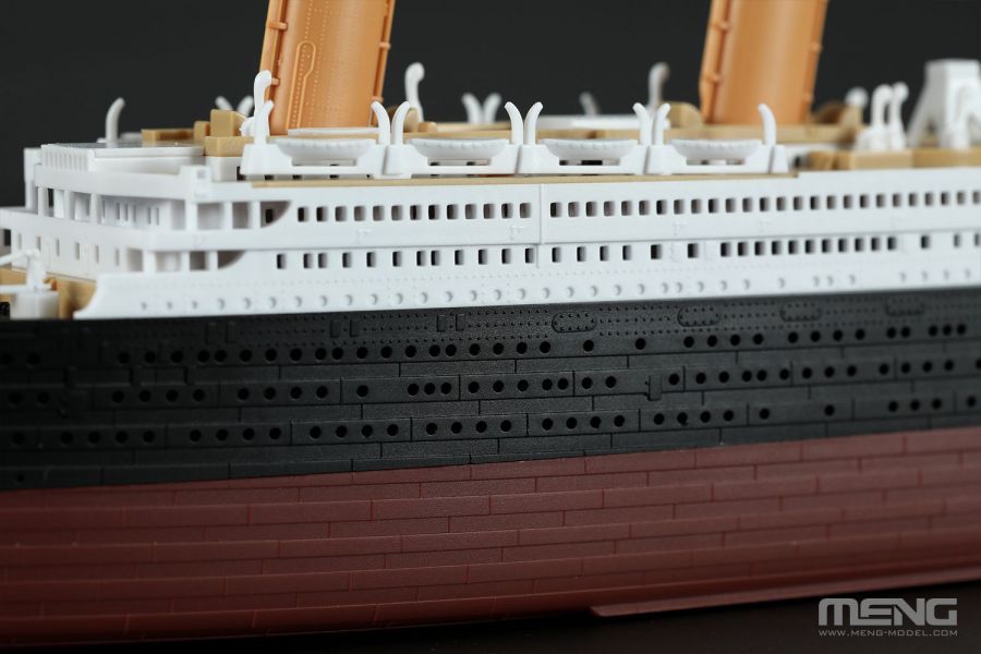 MENG 1/700 鐵達尼號 郵輪 免膠預分色 組裝模型  ,MENG,1/700,鐵達尼號,郵輪,免膠預分色,組裝模型, 