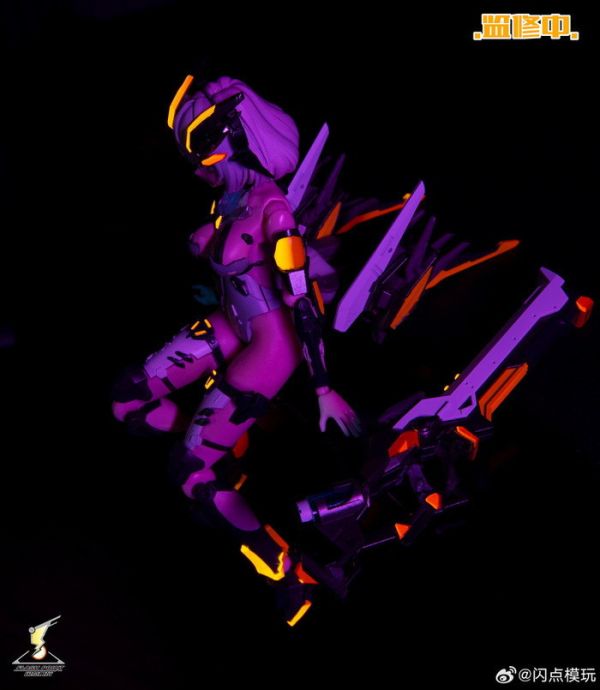 閃點模玩 1/12 半包膠機娘 靈姬系列 緋奈 可動完成品 閃點模玩 1/12 半包膠機娘 靈姬系列 緋奈 可動完成品