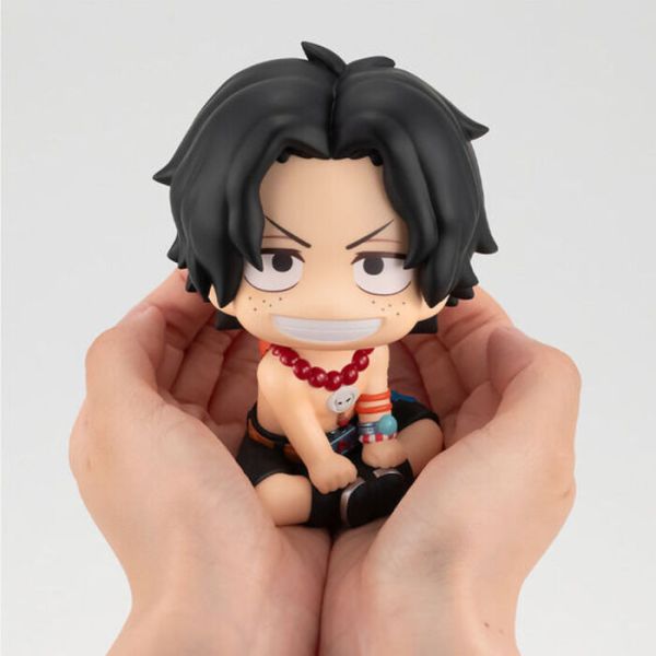 Megahouse LOOK UP 航海王 波特卡斯 D 艾斯 PVC完成品 Megahouse LOOK UP 航海王 波特卡斯 D 艾斯 PVC完成品