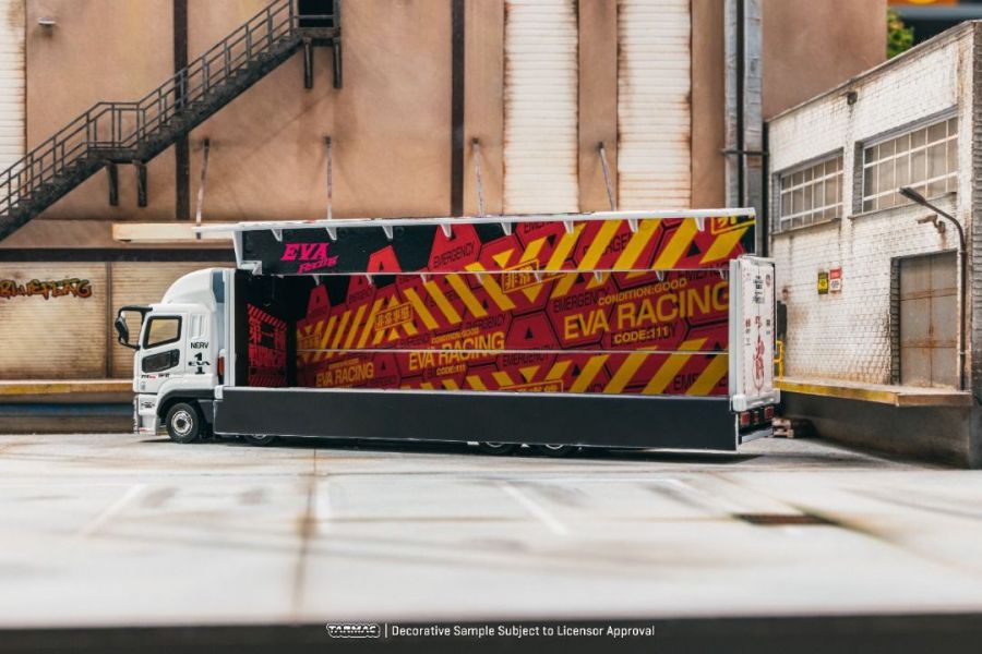 TARMAC WORKS 1/64 三菱 Mitsubishi Fuso Super Great EVA Racing 新世紀福音戰士 大貨車 TARMAC WORKS 1/64 三菱 Mitsubishi Fuso Super Great EVA Racing 新世紀福音戰士 大貨車