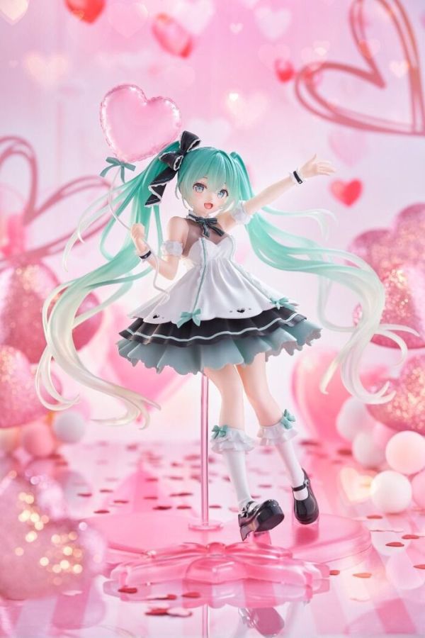 TAITO 景品 初音未來 AMP+ Figure 初音未來 生日 2025 派對Ver. 2509 TAITO 景品 初音未來 AMP+ Figure 初音未來 生日 2025 派對Ver.