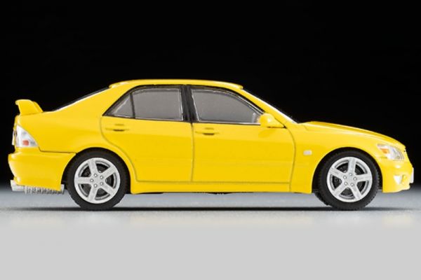TOMYTEC 1/64 TLV-N232a 豐田 Altezza RS200 Zedition 黃 TOMYTEC,1/64,TLV-N232a,豐田,Altezza,RS200,Zedition,黃