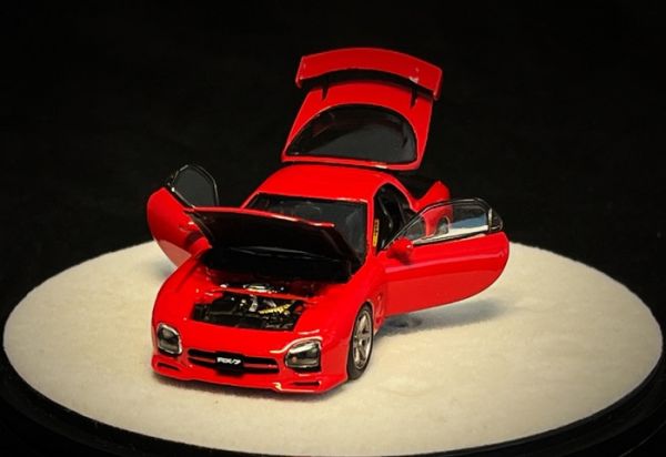 PGM 1/64 馬自達 MAZDA RX-7 RED 全合金可開 PGM-640804A 標準版&豪華版 分別販售 PGM 1/64 馬自達 MAZDA RX-7 RED 全合金可開 PGM-640804A 標準版&豪華版 分別販售