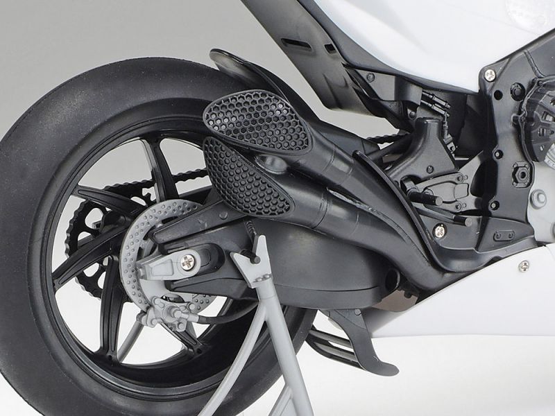 TAMIYA 田宮 #14139 1/12 SUZUKI ECSTAR GSX-RR 2020年式樣 鈴木廠隊 冠軍車＆#12691 專用改裝金屬前叉套件組 分別販售 組裝模型 ,TAMIYA,田宮,1/12,SUZUKI ,ECSTAR,GSX-RR 2020年式樣,鈴木廠隊,冠軍車,＆,專用改裝金屬前叉套件組,分別販售,組裝模型,