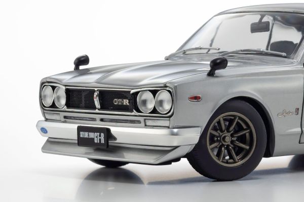 (預購) KYOSHO 京商 1/18 日產 Nissan Skyline 2000 GT-R KPGC10 Silver/White 分別販售 20261029 KYOSHO 京商 1/18 日產 Nissan Skyline 2000 GT-R KPGC10 Silver/White 分別販售