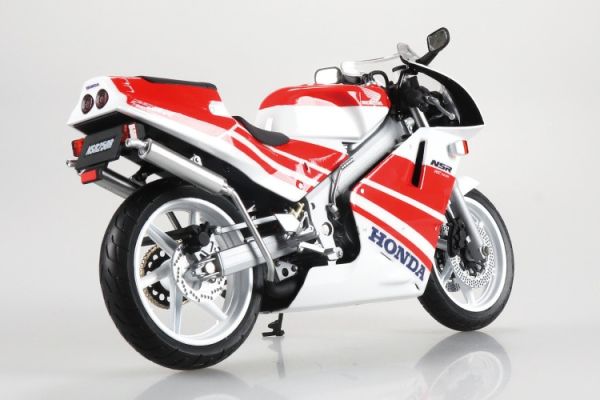 (預購) AOSHIMA 1/12 機車 NSR250R "89 玫瑰白×紅 已塗裝完成品 20251204 AOSHIMA 1/12 機車 NSR250R "89 玫瑰白×紅 已塗裝完成品