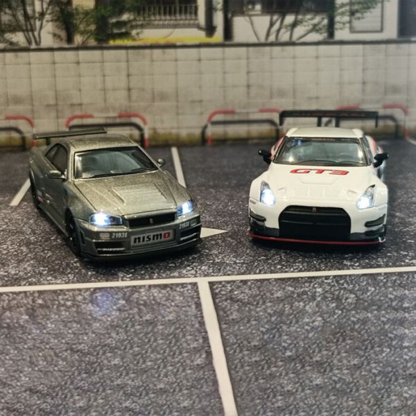 KYOSHO 京商 1/64 NISSAN GT-R NISMO GT-3（White Presentation）with LED／需搭配MOTN LED BASE SYSTEM LED發光觸發底座 KYOSHO 京商 1/64 NISSAN GT-R NISMO GT-3（White Presentation）with LED／需搭配MOTN LED BASE SYSTEM LED發光觸發底座