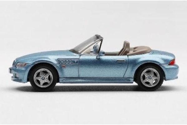 (預購) [吊卡版] MINIGT 1/64 BMW Z3 GoldenEye 日文版 LHD MGT00914-007J 20260402 [吊卡版] MINIGT 1/64 BMW Z3 GoldenEye 日文版 LHD MGT00914-007J