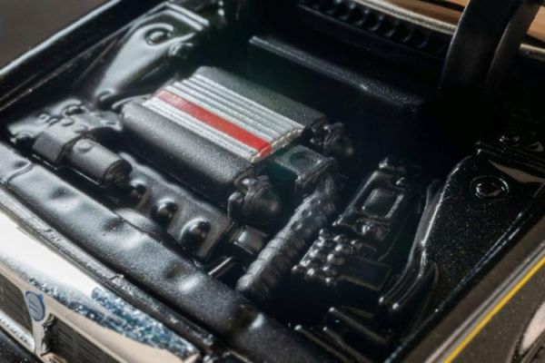 (預購) TOMICA 蘭吉雅 Lancia Theme 8.32 Phase I 黑 LV-N277c 20260528 TOMICA 蘭吉雅 Lancia Theme 8.32 Phase I 黑 LV-N277c
