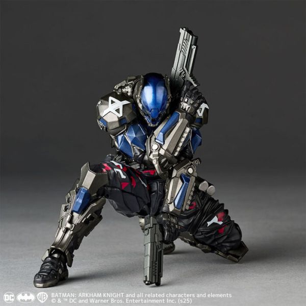 KAIYODO 海洋堂 REVOLTECH Amazing Yamaguchi 蝙蝠俠 阿卡漢騎士 ver.1.5 可動完成品 KAIYODO 海洋堂 REVOLTECH Amazing Yamaguchi 蝙蝠俠 阿卡漢騎士 ver.1.5 可動完成品