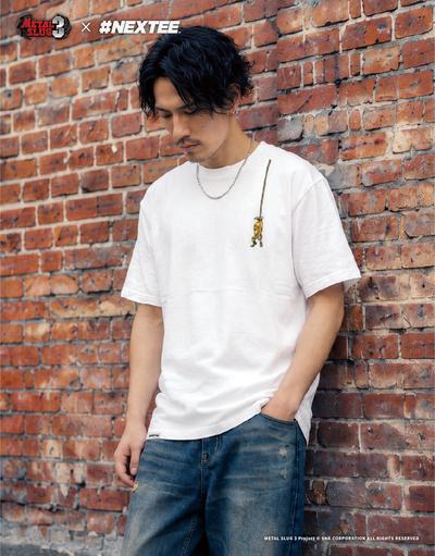 NEXTee 合金彈頭MetalSlug Prisoner短袖T恤 黑&白 NEXTee 合金彈頭MetalSlug Prisoner短袖T恤 黑&白