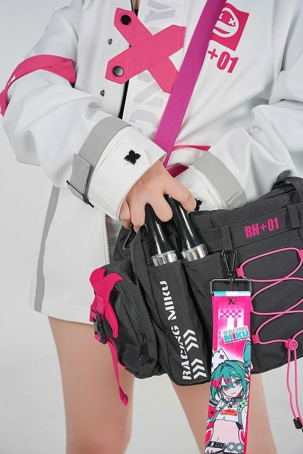 (預購) Good Smile Moment 初音未來 賽車Ver. 2025 包包 20251130 Good Smile Moment 初音未來 賽車Ver. 2025 包包