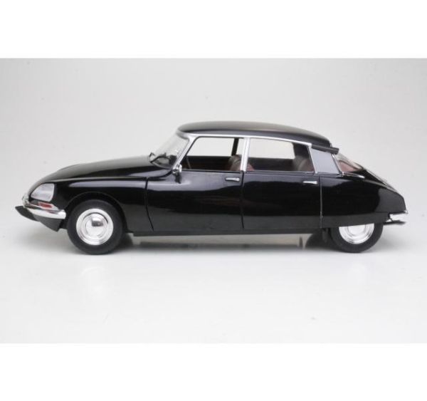 (預購) SOLIDO 1/18 雪鐵龍 CITROËN D SPECIAL NOIR 1972 20261026 SOLIDO 1/18 雪鐵龍 CITROËN D SPECIAL NOIR 1972