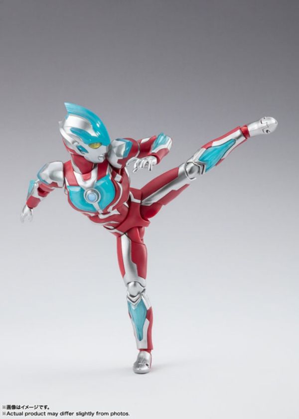 BANDAI S.H.Figuarts SHF 超人力霸王 銀河 超人力霸王 新世代之星 Ver. 可動完成品 BANDAI S.H.Figuarts SHF 超人力霸王 銀河 超人力霸王 新世代之星 Ver. 可動完成品
