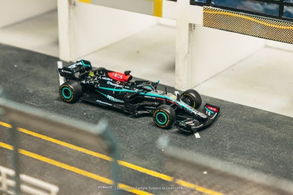 TARMAC WORKS 1/64 賓士 Mercedes-AMG F1 W12 E Performance New York Demo Run 2024 T64G-F037-NY TARMAC WORKS 1/64 賓士 Mercedes-AMG F1 W12 E Performance New York Demo Run 2024 T64G-F037-NY
