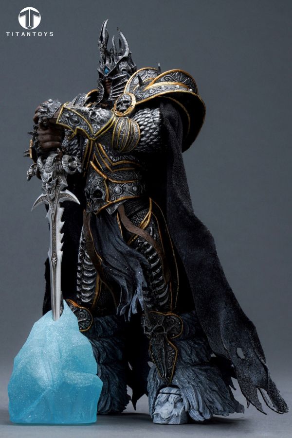 TITAN Toys 1/12 冰霜騎士 TT001 可動完成品 TITAN Toys 1/12 冰霜騎士 TT001 可動完成品