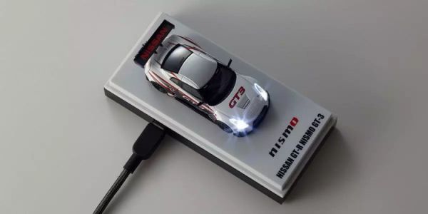 KYOSHO 京商 日產 Nissan NISMO R35 GT-R GT3 with LED 07131LW KYOSHO 京商 1/64 日產 Nissan NISMO R35 GT-R GT3 with LED 07131LW