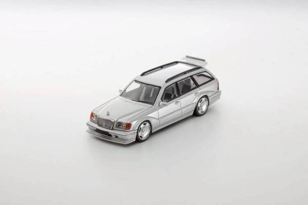 (預購) Mortal 1/64 賓士 MERCEDES-BENZ S124 T MODEII EVO2 銀色 (預購) Mortal 1/64 賓士 MERCEDES-BENZ S124 T MODEII EVO2 銀色