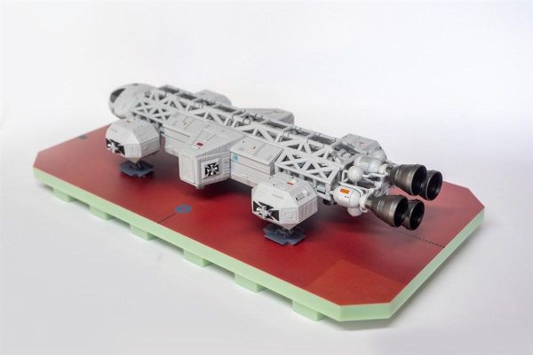 (預購) 限量 BellFine 1/106 Space: 1999 蒼鷹號 Eagle LabPod 塗裝完成品 20260825 限量 BellFine 1/106 Space: 1999 蒼鷹號 Eagle LabPod 塗裝完成品