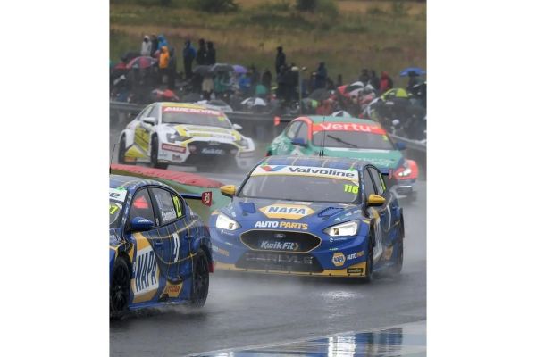 (預購) SPARK 1/43 NAPA Racing UK - No.116 - Ford Focus Titanium BTCC - Knockhill - Race Against Dementia UK075 20261004 SPARK 1/43 NAPA Racing UK - No.116 - Ford Focus Titanium BTCC - Knockhill - Race Against Dementia UK075